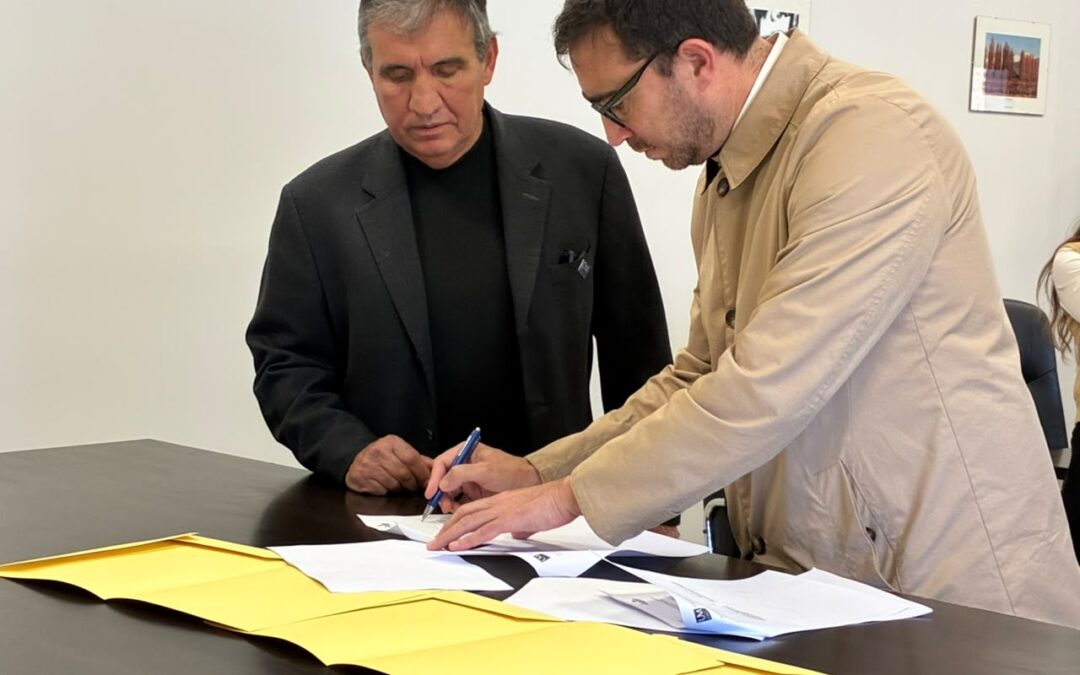CONCURSO PARA ESTUDIANTES DE ARQUITECTURA DE LA UM